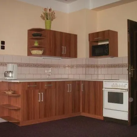 Vila Sara *